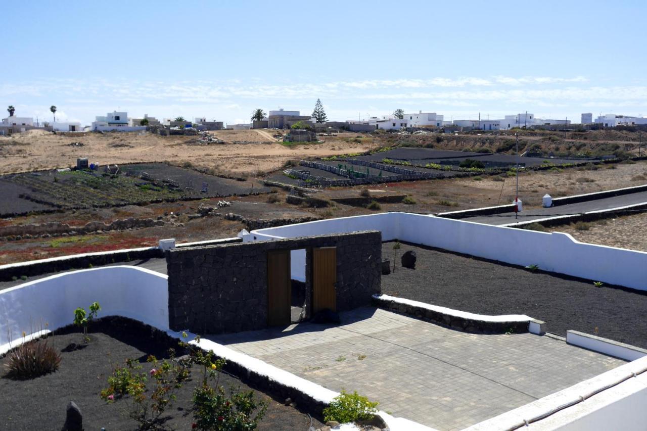 Casa El Gallo Teguise (Lanzarote) Exterior foto